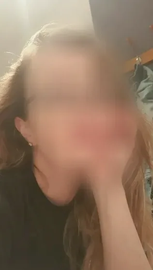 Amina, 36
