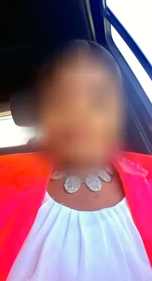 Helena, 40