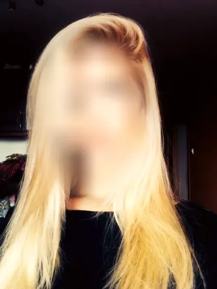 Merle, 28