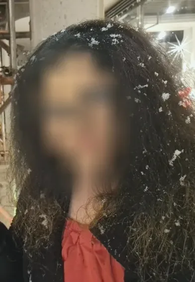 Merve, 24