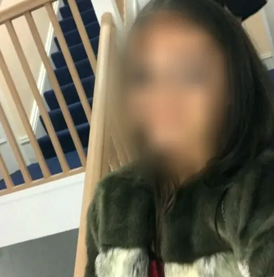 Vilma, 21